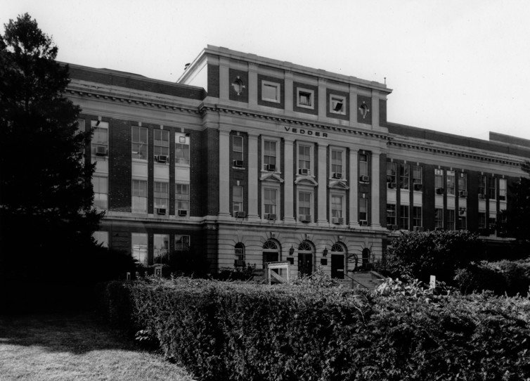  Walter Reed Army Institute of Research 