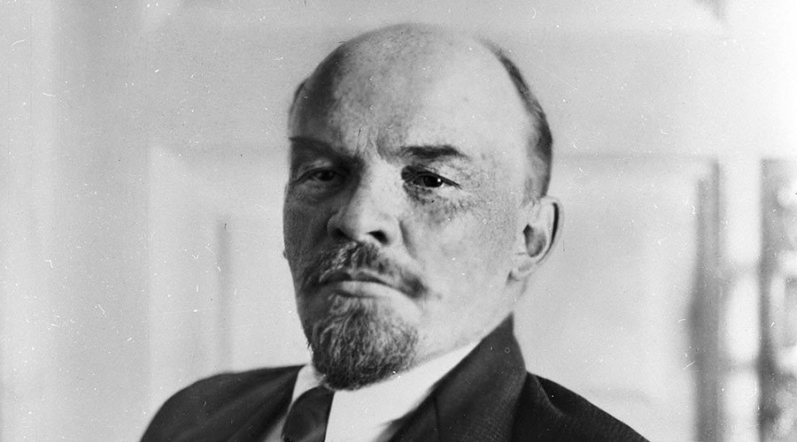  Vladimir Ilyich Ulyanov- Lenin