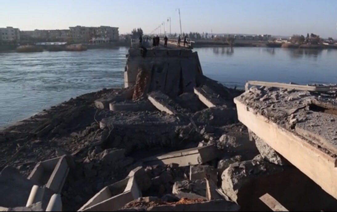 Raqqa Syria US  bomb