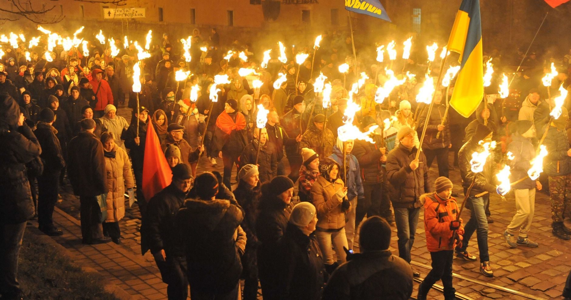 Ukraine neo-nazi marchers