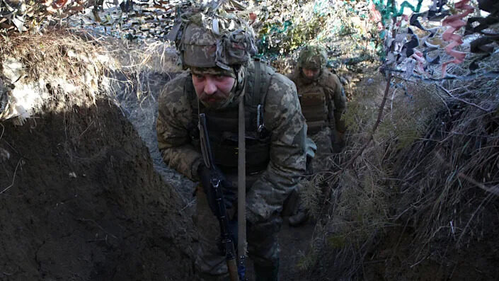 ukraine soldiers front line donetsk